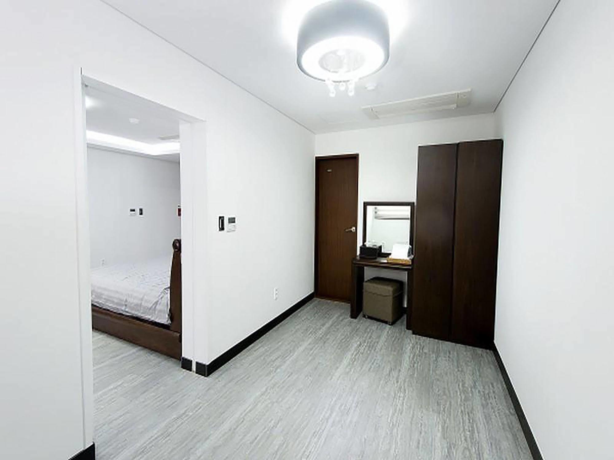 The Seri Resort Szogüpho Kültér fotó