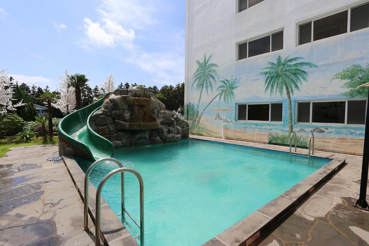 The Seri Resort Szogüpho Kültér fotó